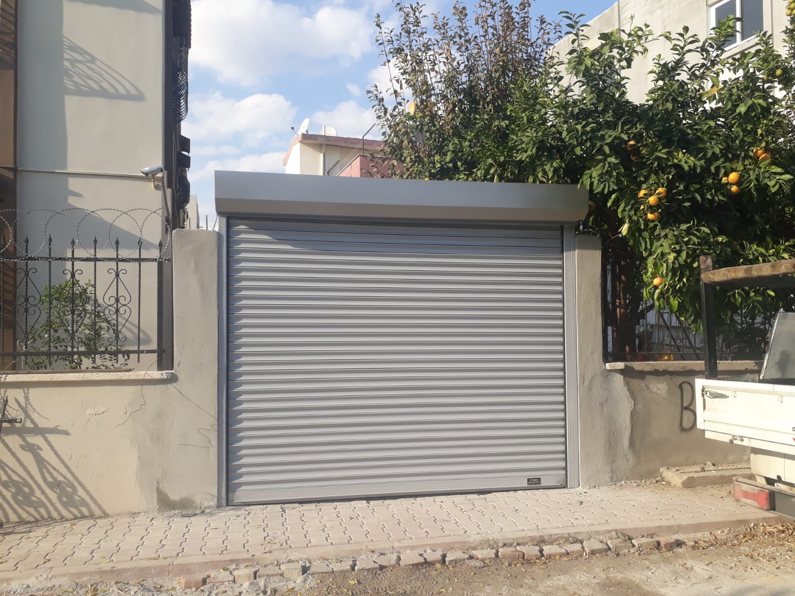 Garaj kapısı ve otomatik panjur sistemi